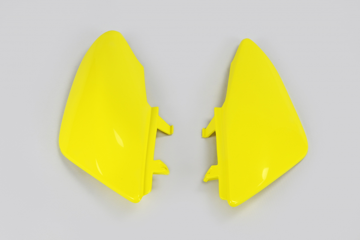 Side panels - yellow 102 - Honda - REPLICA PLASTICS - HO03644-102 - UFO Plast