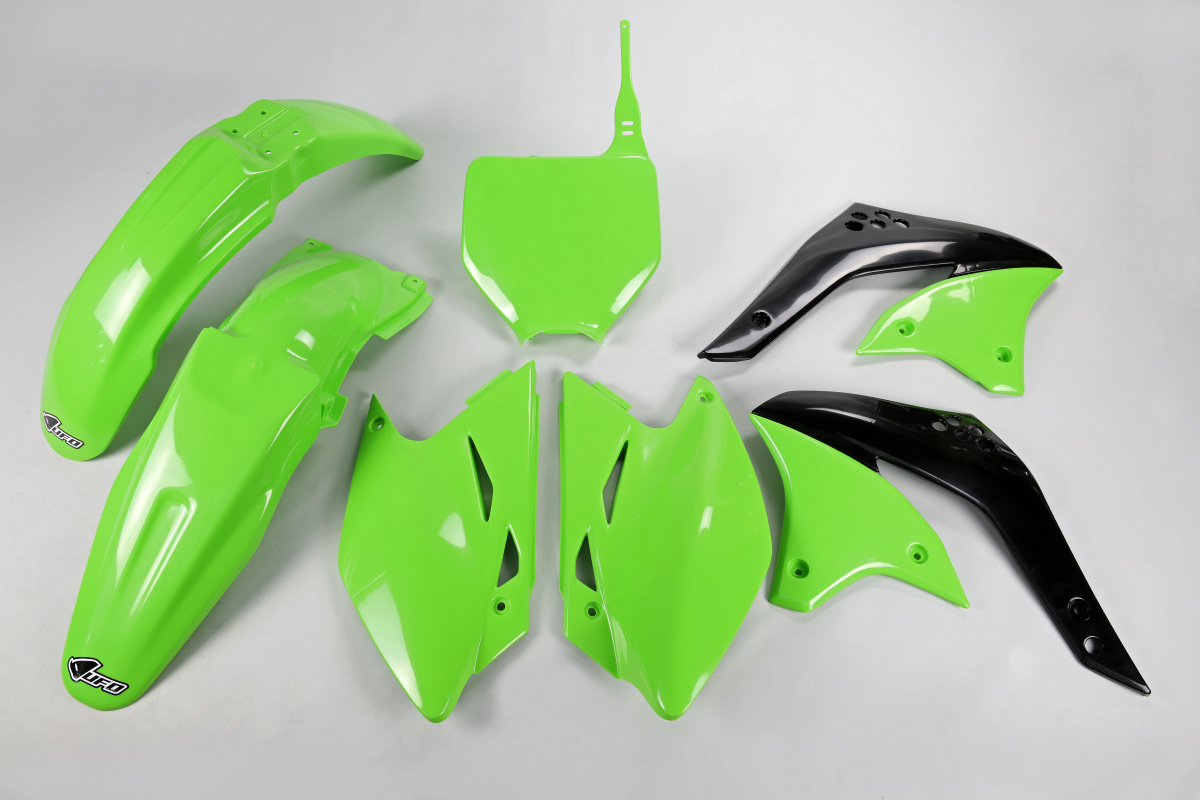 Plastic Kit green for Kawasaki KXF 450 (2006) - REPLICA PLASTICS - KAKIT205-026 - Ufo Plast