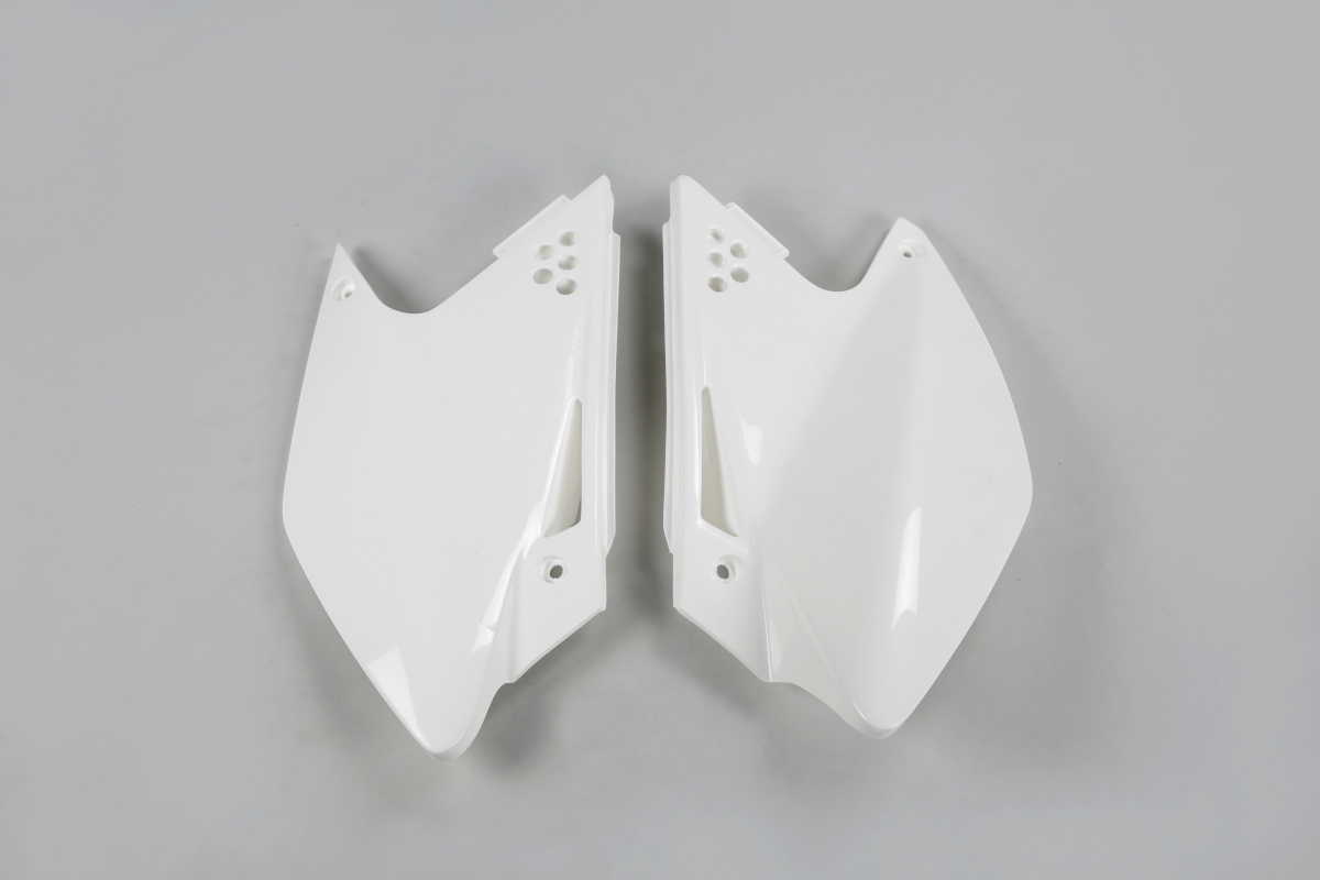 Side panels - white 047 - Kawasaki - REPLICA PLASTICS - KA03768-047 - UFO Plast