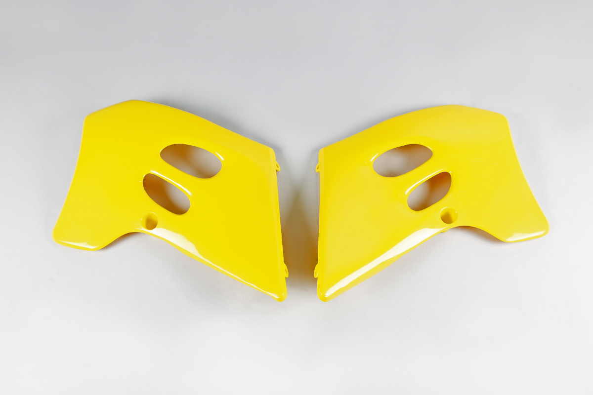 Radiator Covers yellow for Suzuki RM 125 (1993-95) - RM 250 (1993-95) - REPLICA PLASTICS - SU02945-101 - Ufo Plast