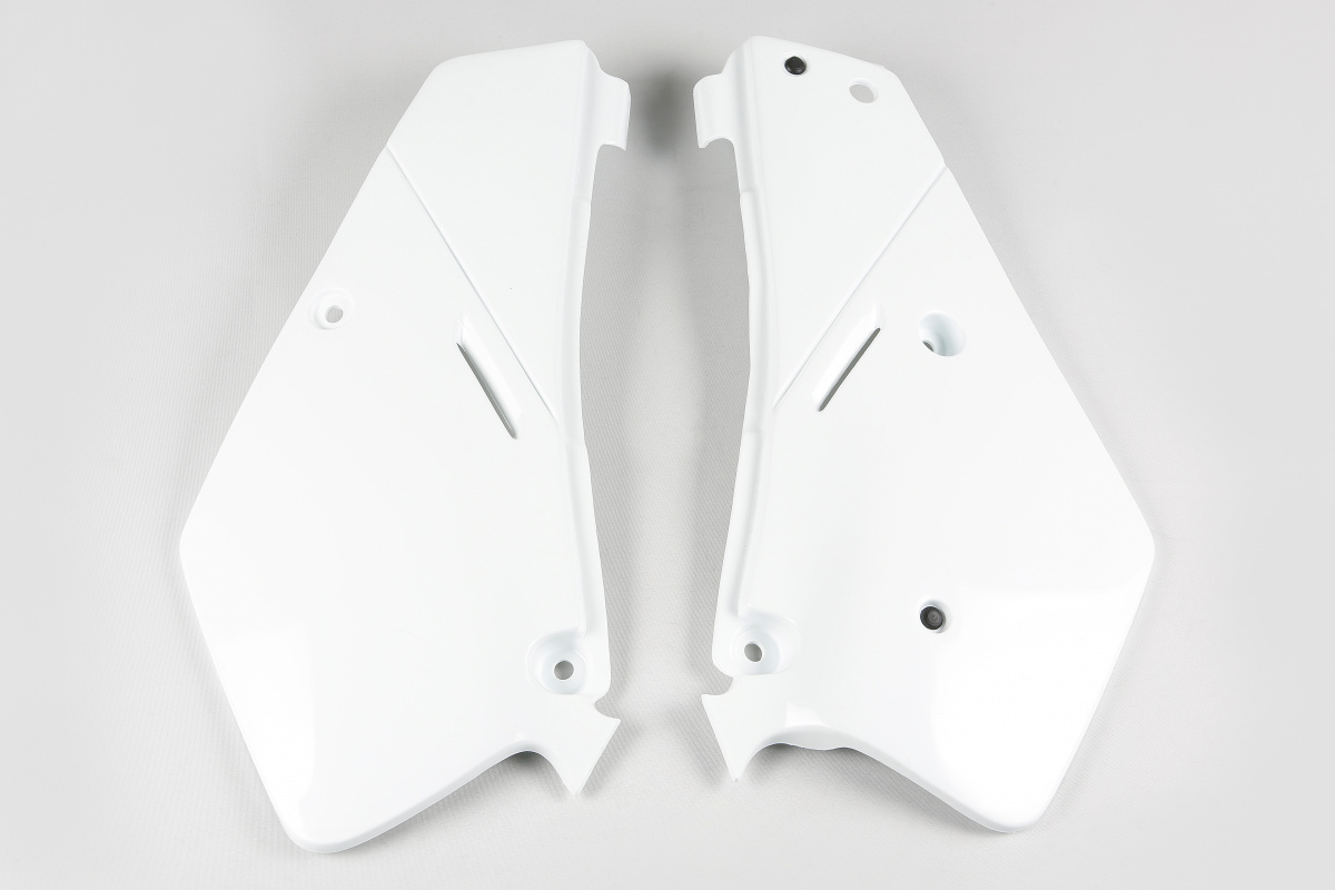 Side Panels white for Suzuki RM 80 (1986-99) - REPLICA PLASTICS - SU03963-041 - Ufo Plast