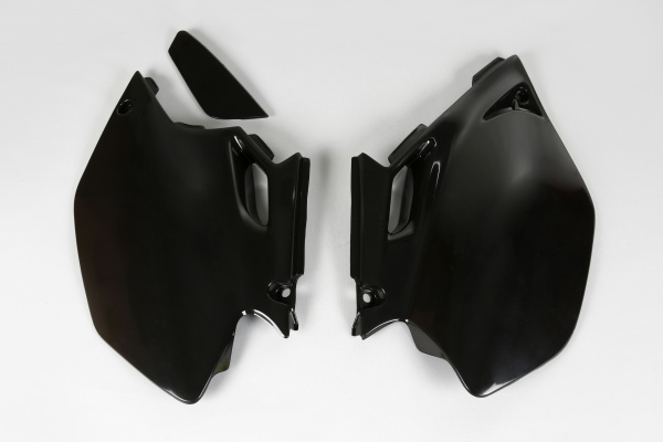 Side panels - black - Yamaha - REPLICA PLASTICS - YA03866-001 - UFO Plast