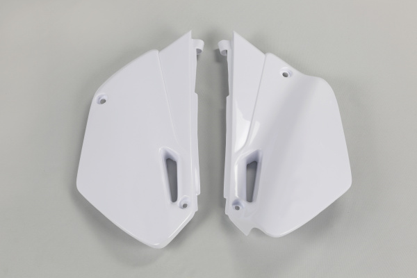 Side panels - white 046 - Yamaha - REPLICA PLASTICS - YA03856-046 - UFO Plast