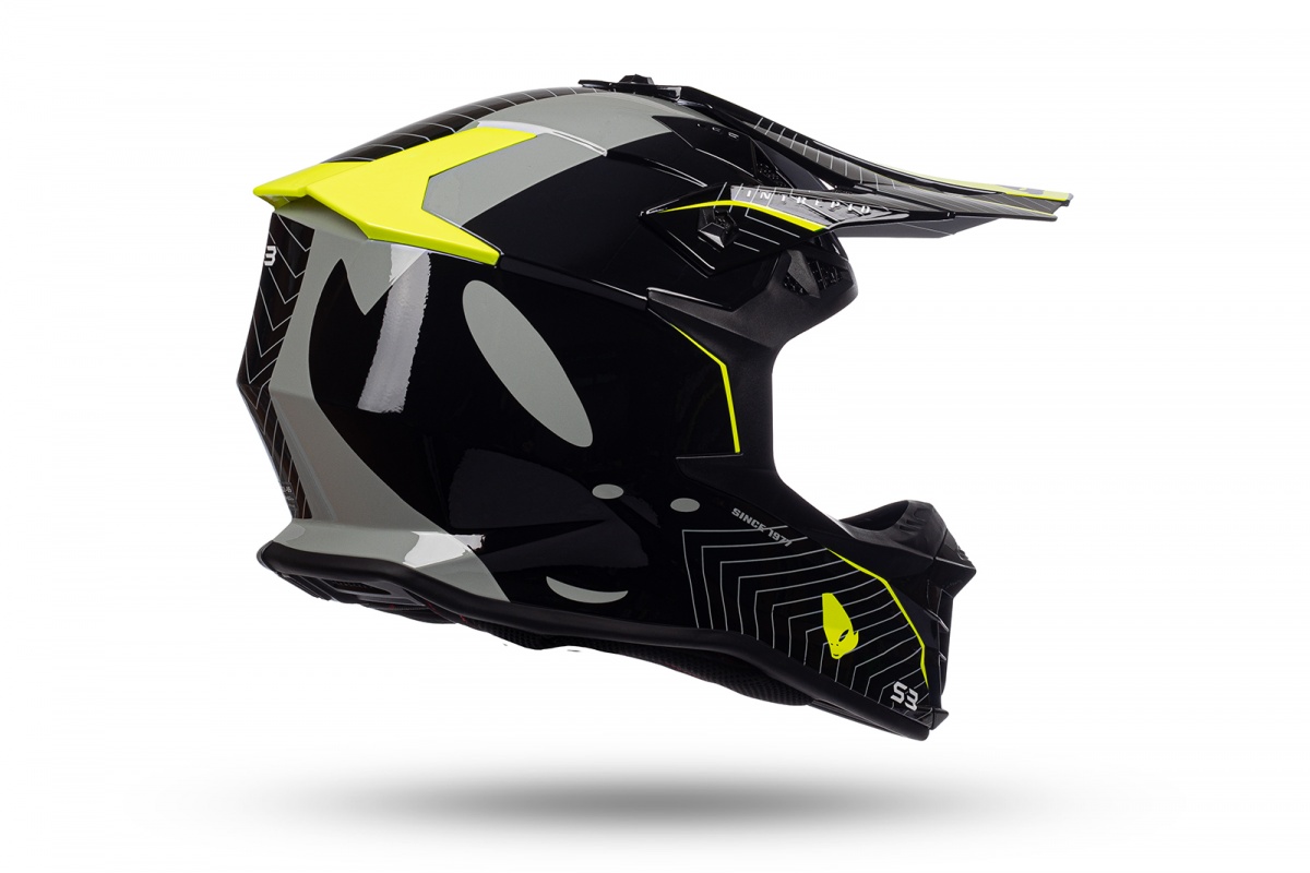 Motocross Intrepid helmet black and neon yellow - PROTECTION - HE155 - UFO Plast