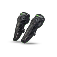 Astralis knee/shin guards with protective shells in highly resistant plastic